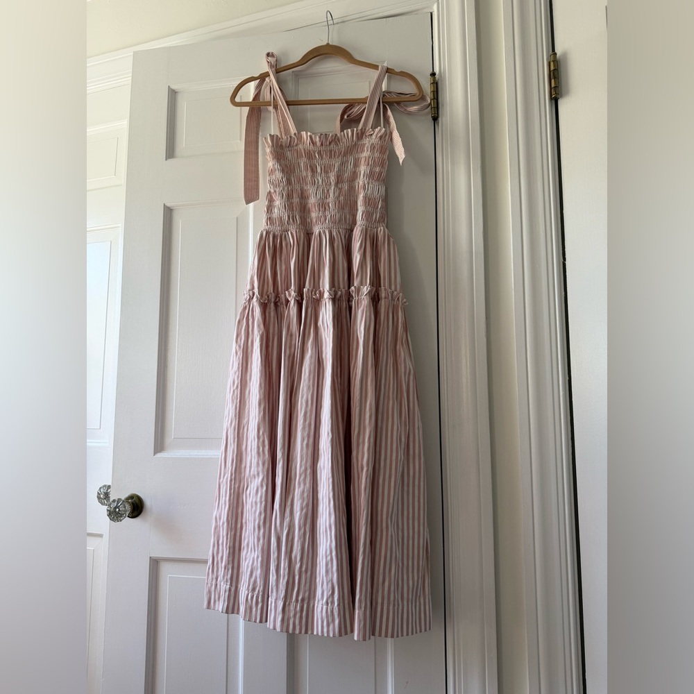 En Saison Smocked Tie Dress (size small)